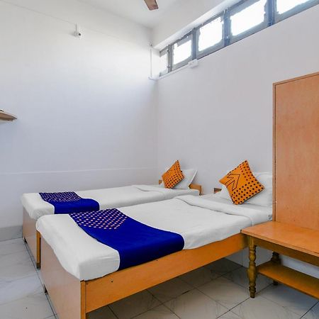 Oyo Flagship 71156 Hotel Jaybee'S Dibrugarh Extérieur photo