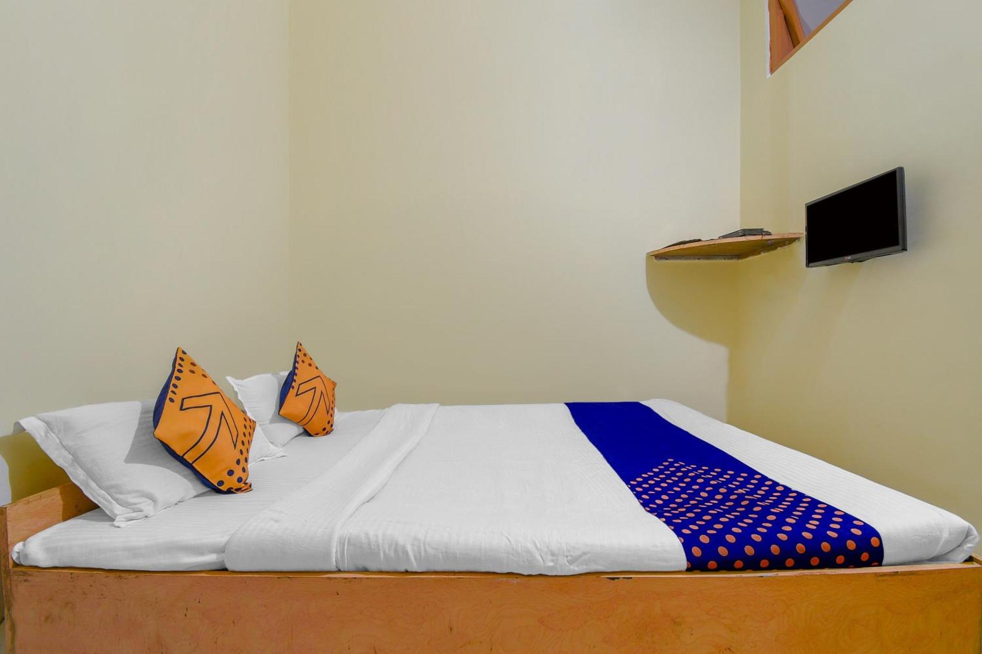 Oyo Flagship 71156 Hotel Jaybee'S Dibrugarh Extérieur photo